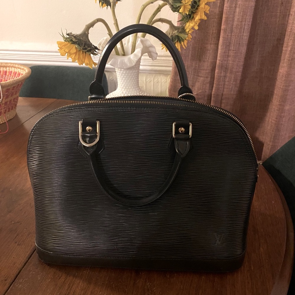Louis Vuitton Alma Purse